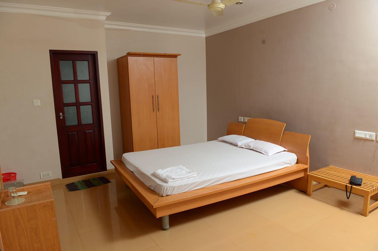 Mascot Paradise City Hotel Tellicherry Extérieur photo